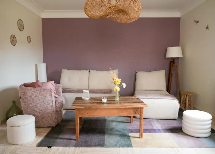 Feriegård Demilenise - *